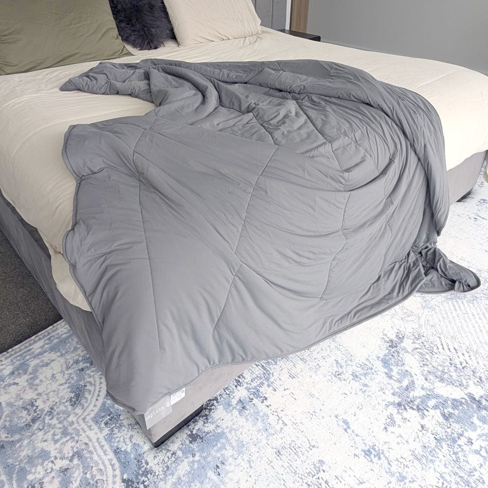 Summer Snooze Premium Cooling Blanket