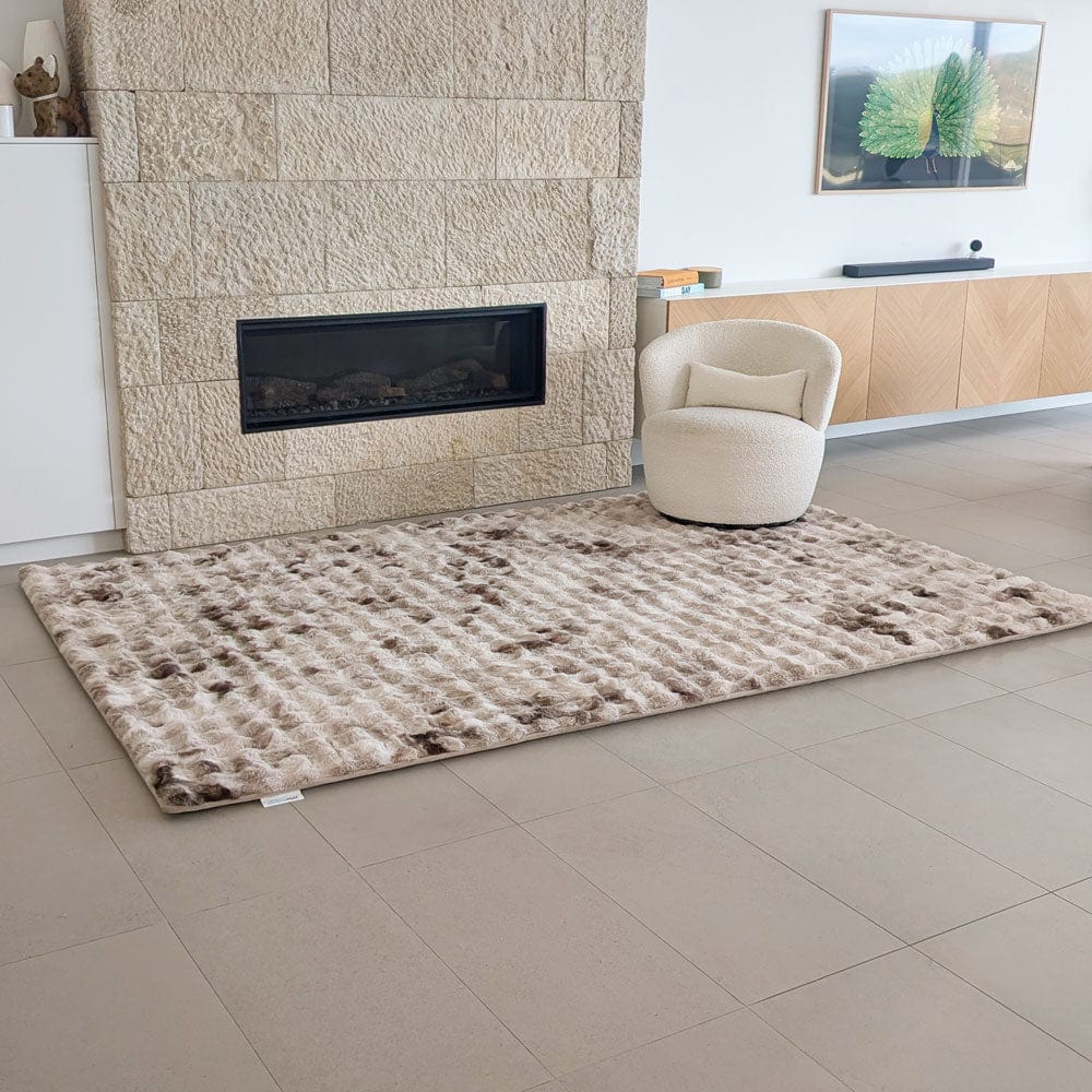 The Mellow Mat® Snow Mink Faux Fur 3D (Soft Touch Sensory Tatami Rug)